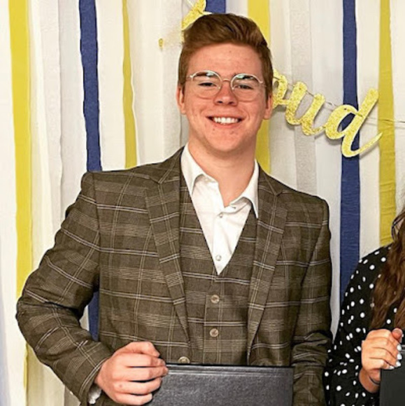 Meet the Posher Other - Meet your Posher, Aidan